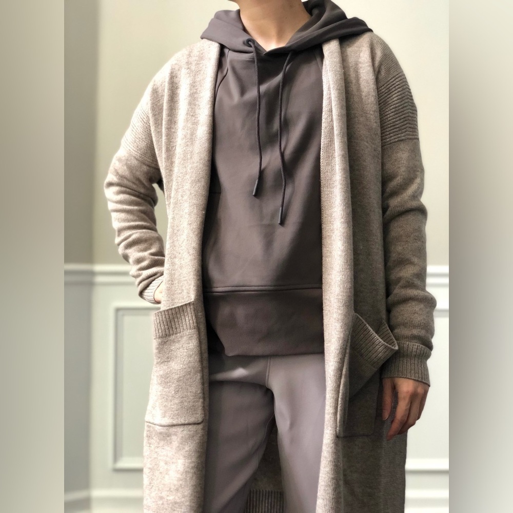 ATHLETA | MISSION HOODIE PULLOVER SWEATER IN SHALE MEDIUM